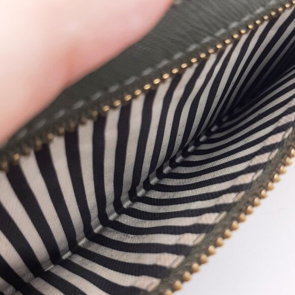 Kate Spade Olive Green & Gold Tone Leather Full Size Bifold Wallet - Picture 7 of 16